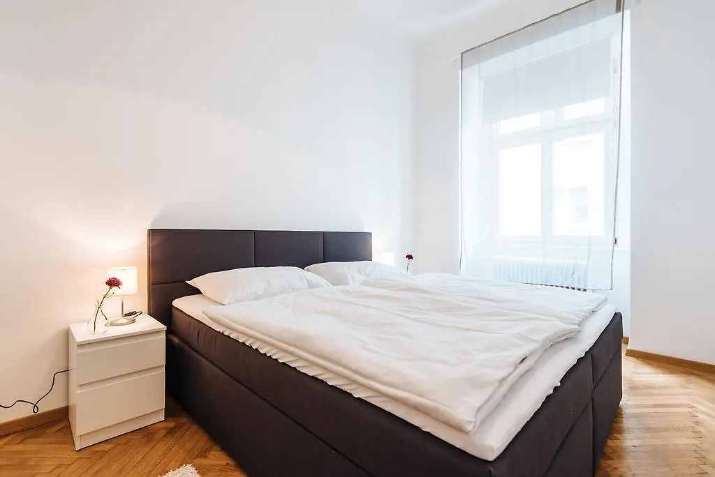 Bell Apartment Viena 0*,